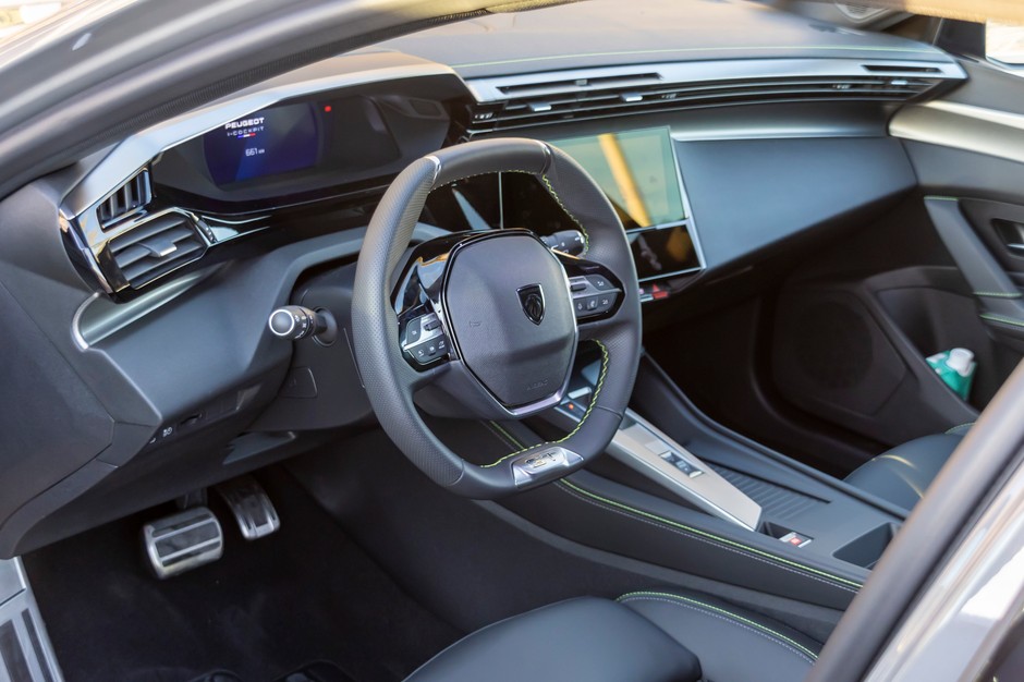 2024 Peugeot E-308