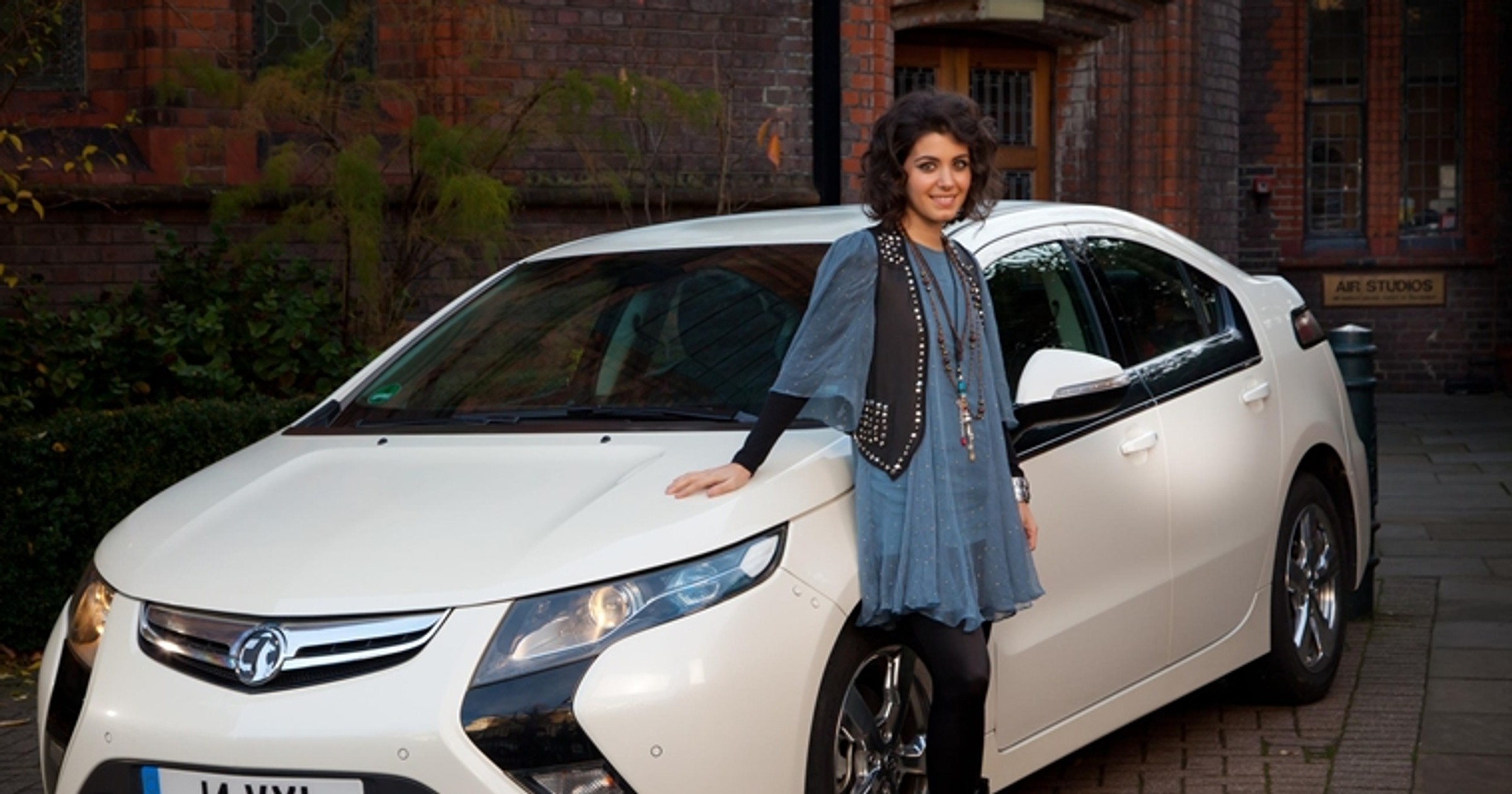 Katie Melua porażona prądem