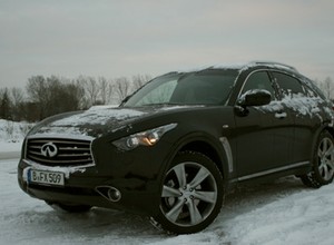 Infiniti FX50 (test)