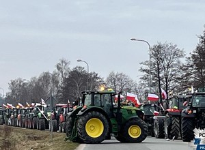 Protest rolników w Sadach Dolnych. Liczne utrudnienia w ruchu drogowym