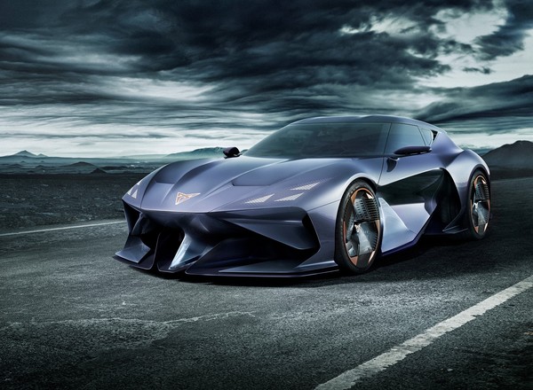Cupra DarkRebel to "maksymalna prowokacja". Hiszpanie zachowują się jak opętani