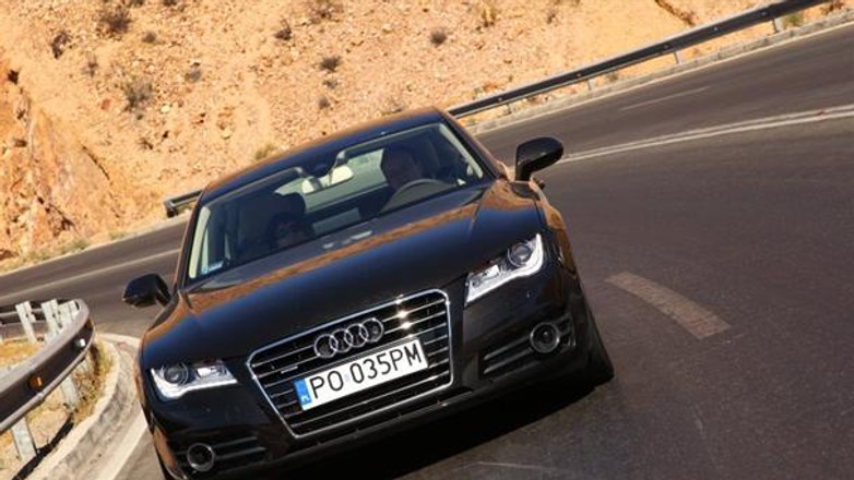 Audi A7 3.0 TDI - Czy pokona CLS-a?