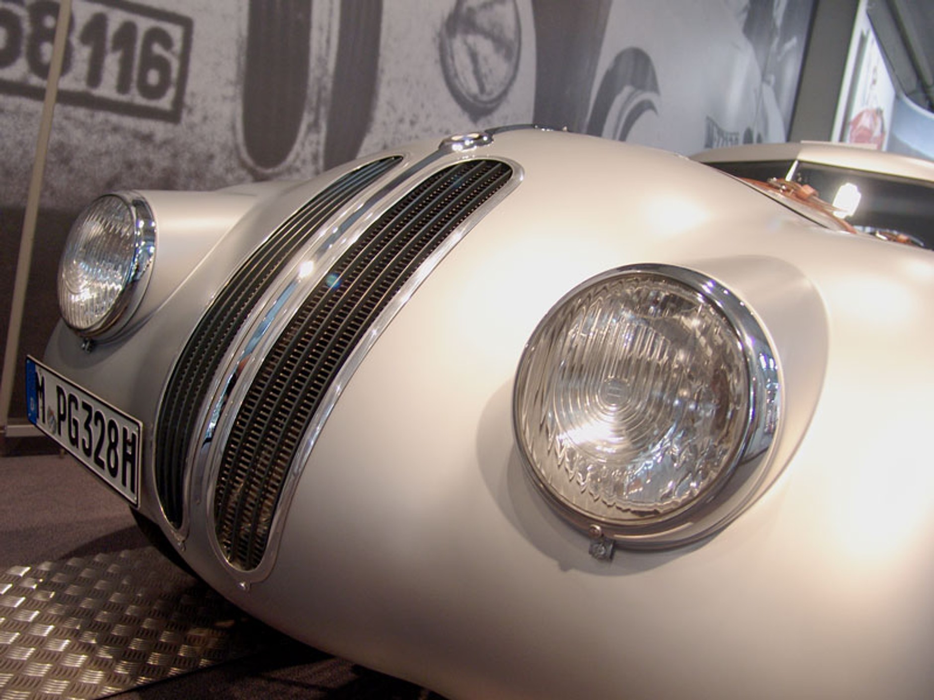 BMW: muzeum monachijskiej szachownicy