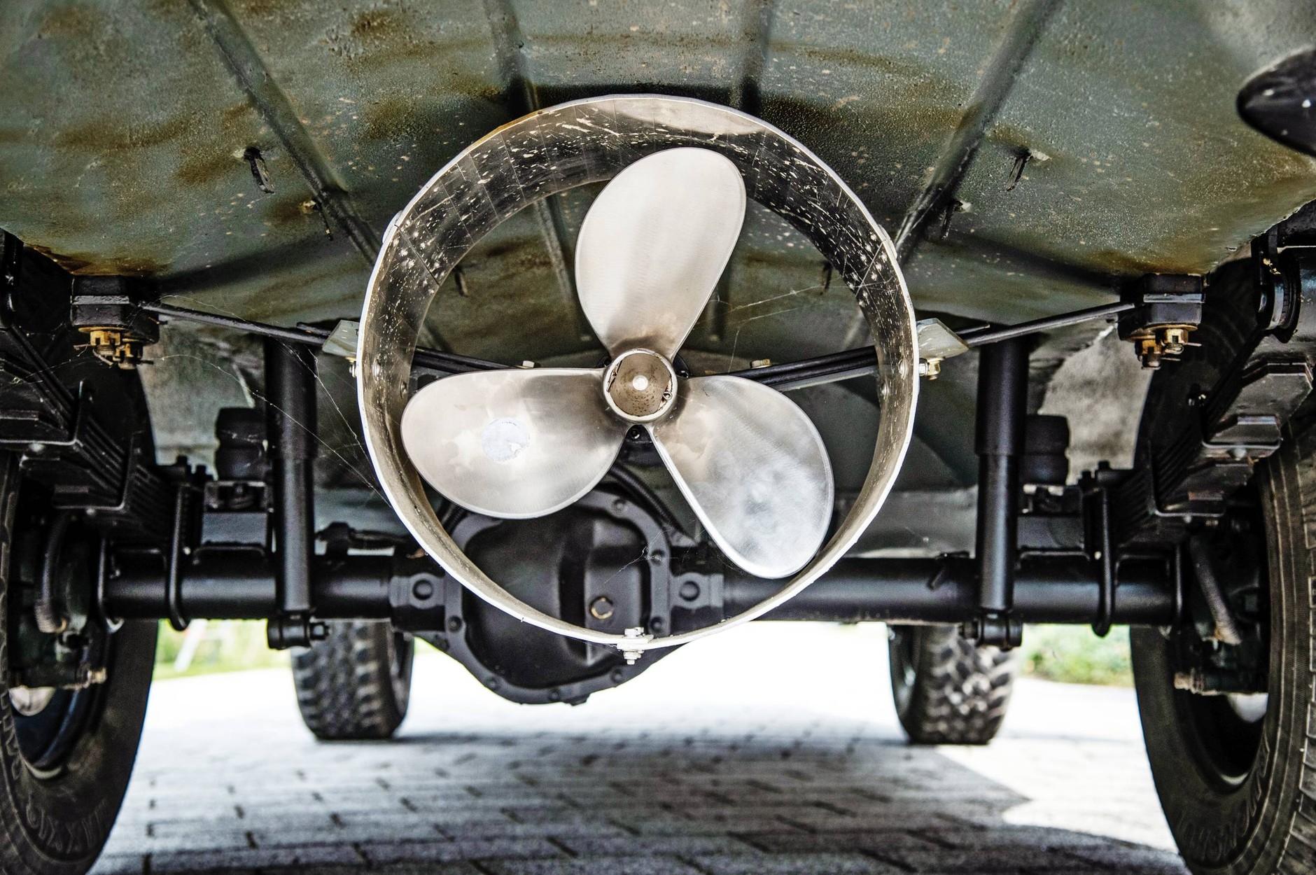 Beijing BJ 212 Amfibia