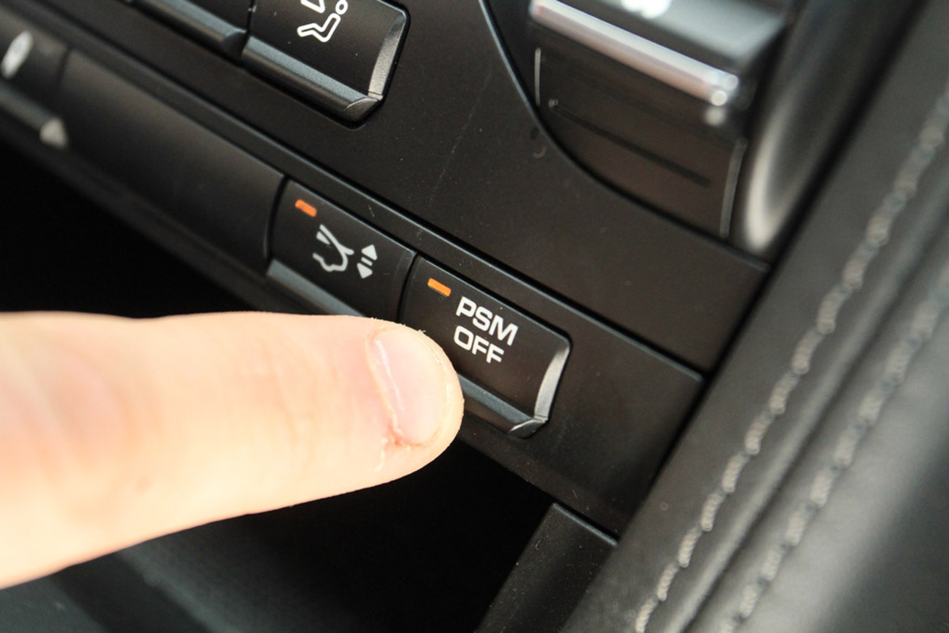 Porsche Cayman: cywilizowany sportowiec