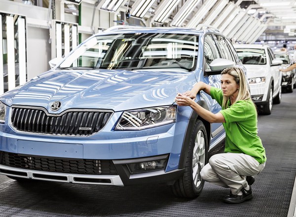 Skoda Auto z rekordową sprzedażą w I kw. 2015 r.