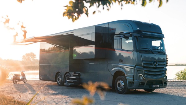 Superkamper, w którym zmieścisz Ferrari