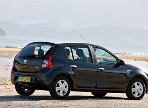 Dacia Sandero - Hatchback za "grosze"