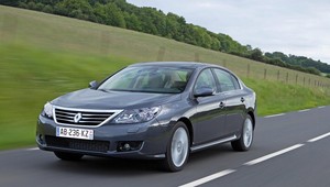 Ile kosztuje w Polsce Renault Latitude?