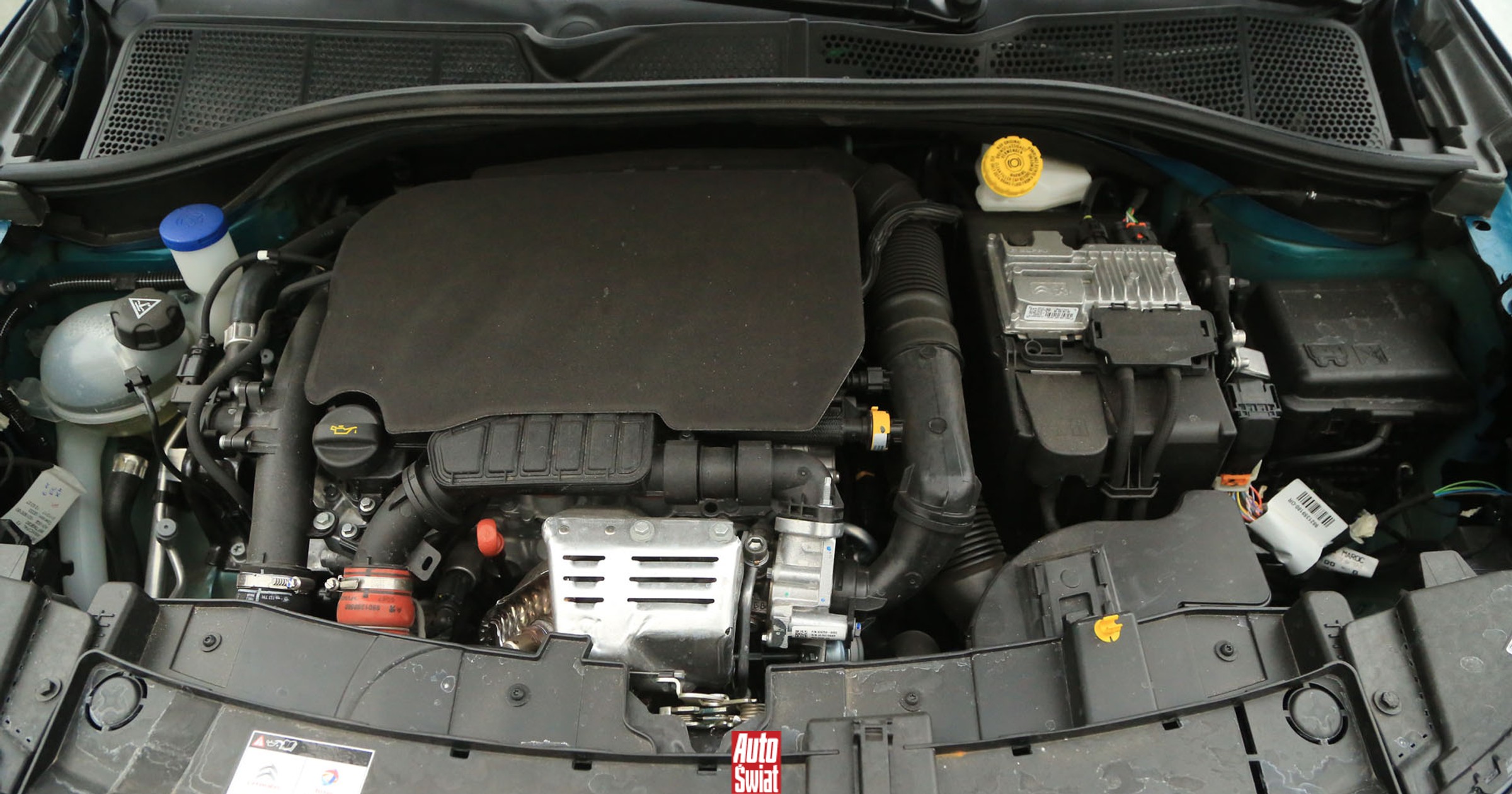 Najbardziej awaryjne samochody używane. Omijaj je szerokim łukiem. Mechanik wybrał 15 aut