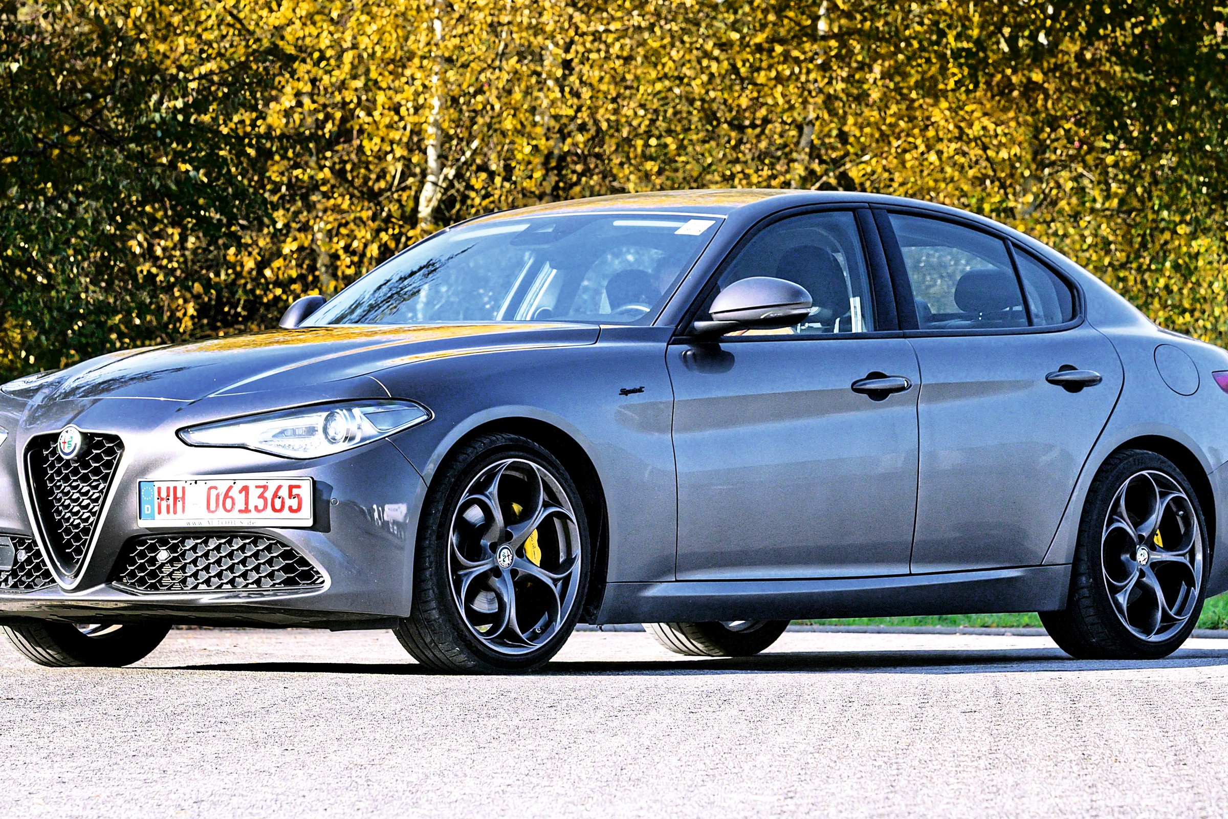 Używana Alfa Romeo Giulia. Warto ją kupić, czy lepiej wybić ją sobie z głowy?