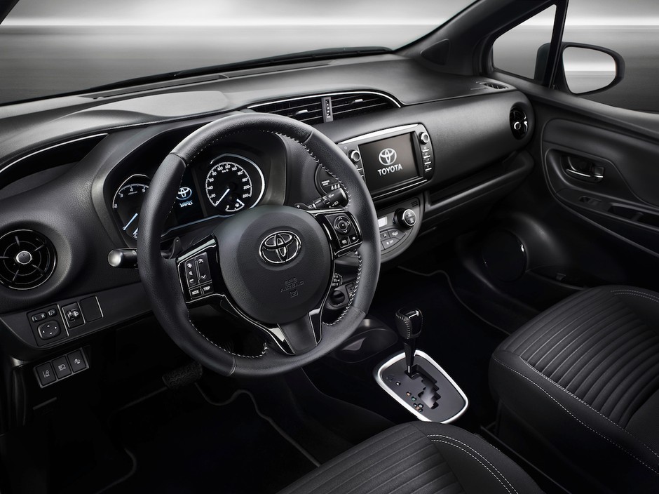 Toyota Yaris FL