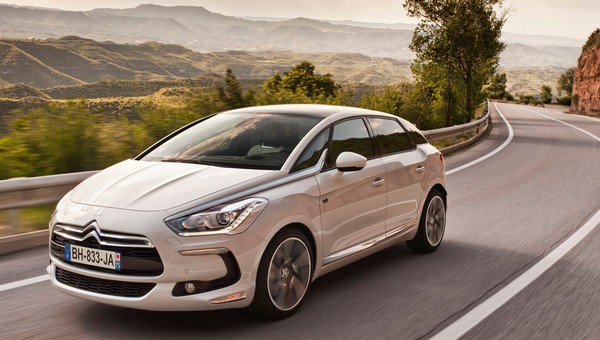 Citroen DS5 wiosną od 99 900 zł