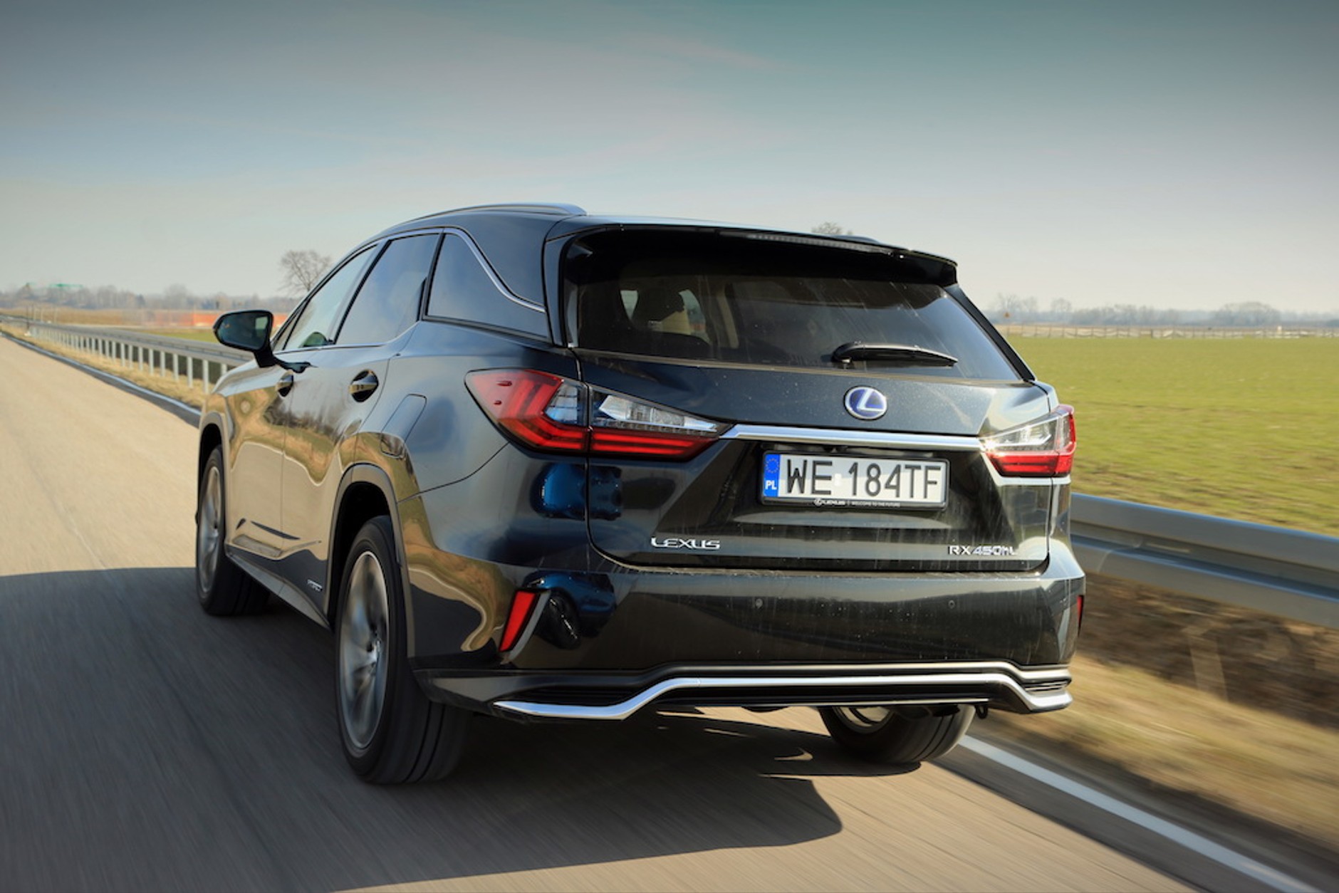 Lexus RX 450h L – luksus na 7 osób