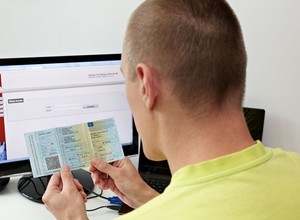 Spisują liczniki aut. I co z tego?