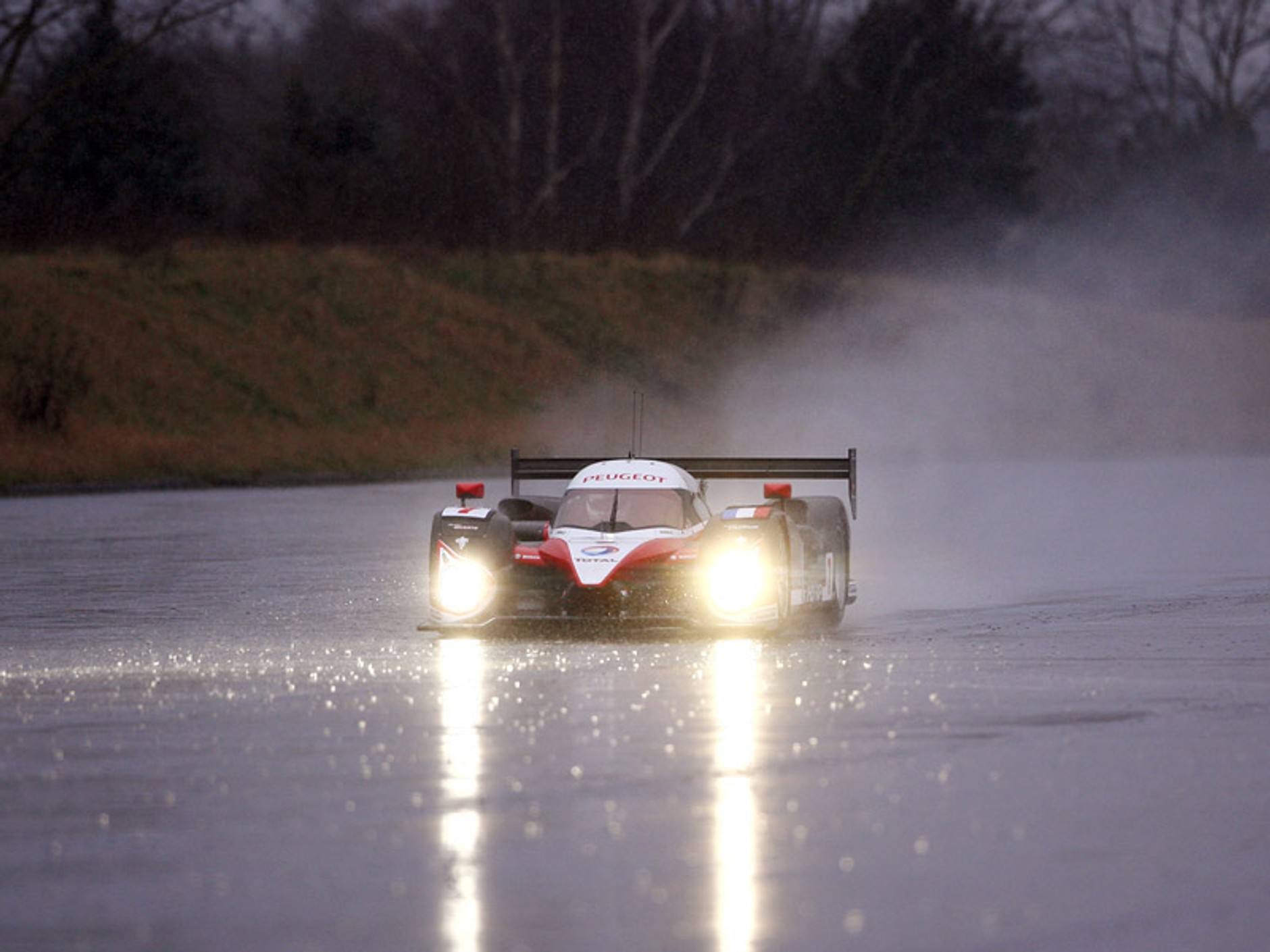 Peugeot 908 HDI FAP jedzie do Le Mans po zwycięstwo