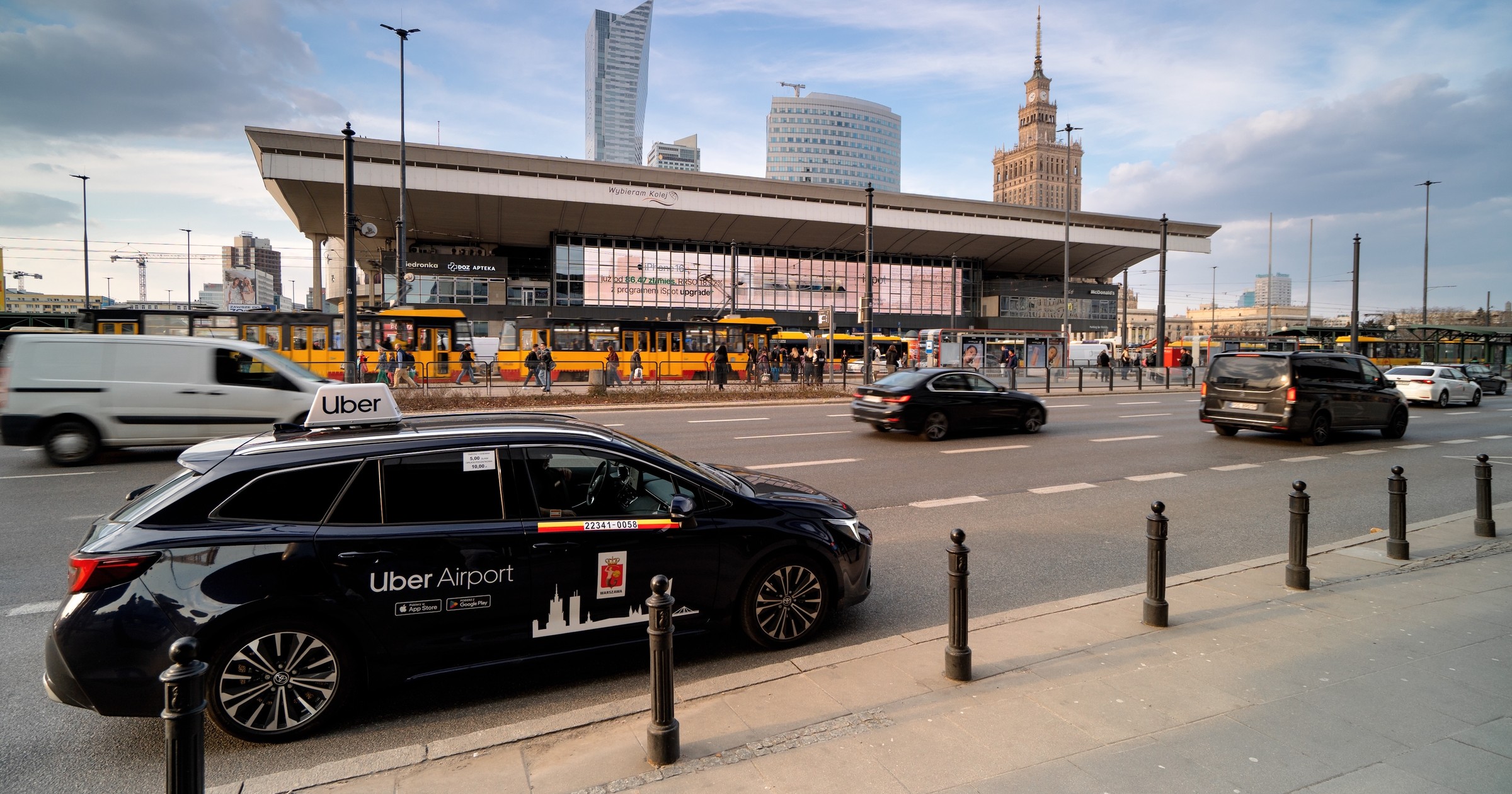 Toyota Corolla kombi na Uberze to powszechny widok