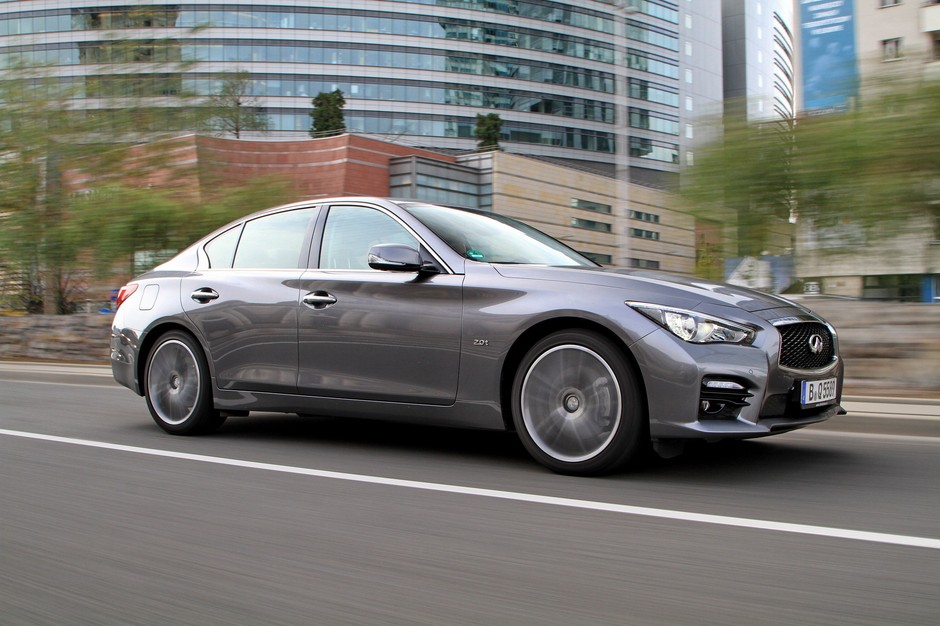Infiniti Q50