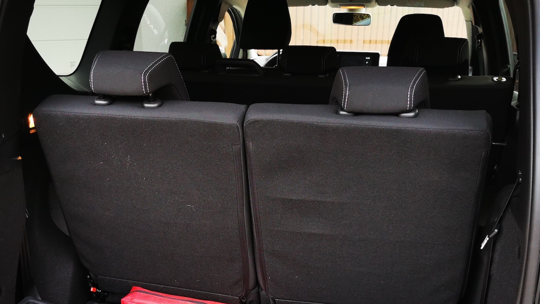 Dacia Jogger: przy komplecie siedzeń bagażnik ma zaledwie 160 litrów.