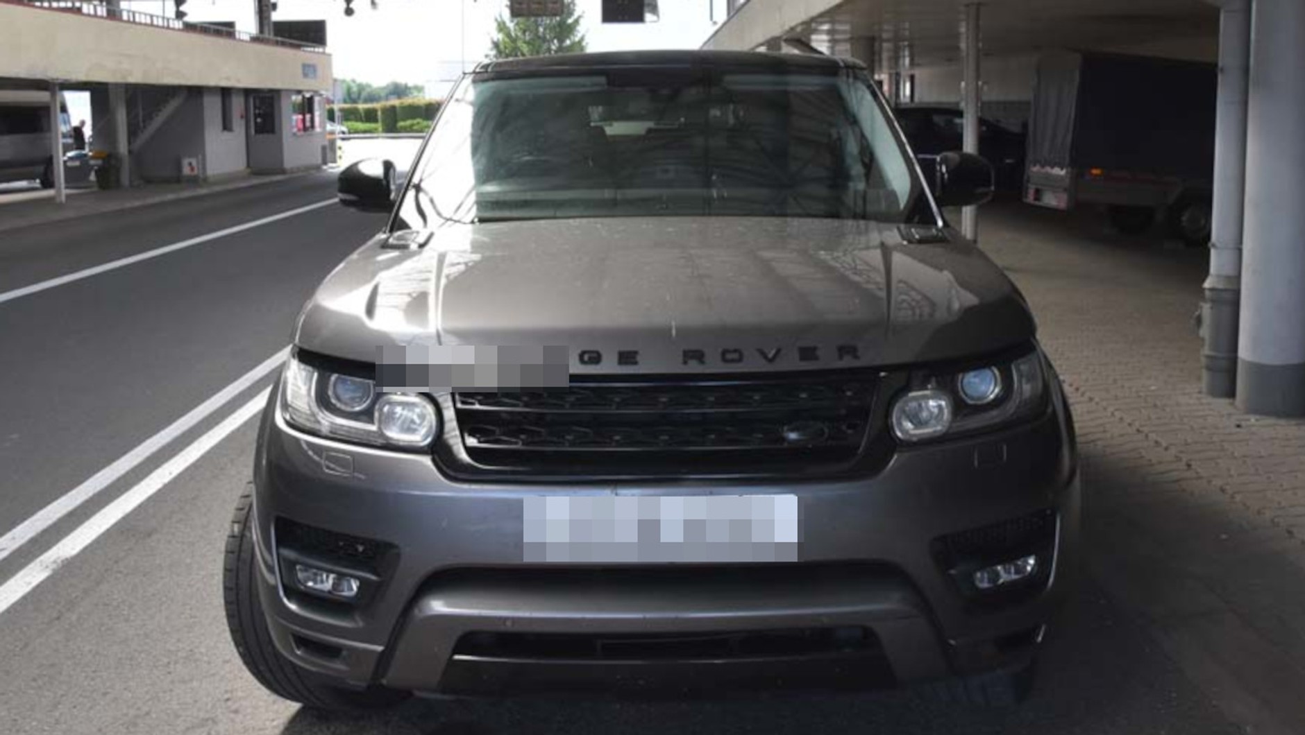 Range Rover Sport odzyskany przez Straż Graniczną
