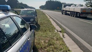 Senior siał postrach Matizem na trasie S3. Jadąc pod prąd, spowodował kolizję