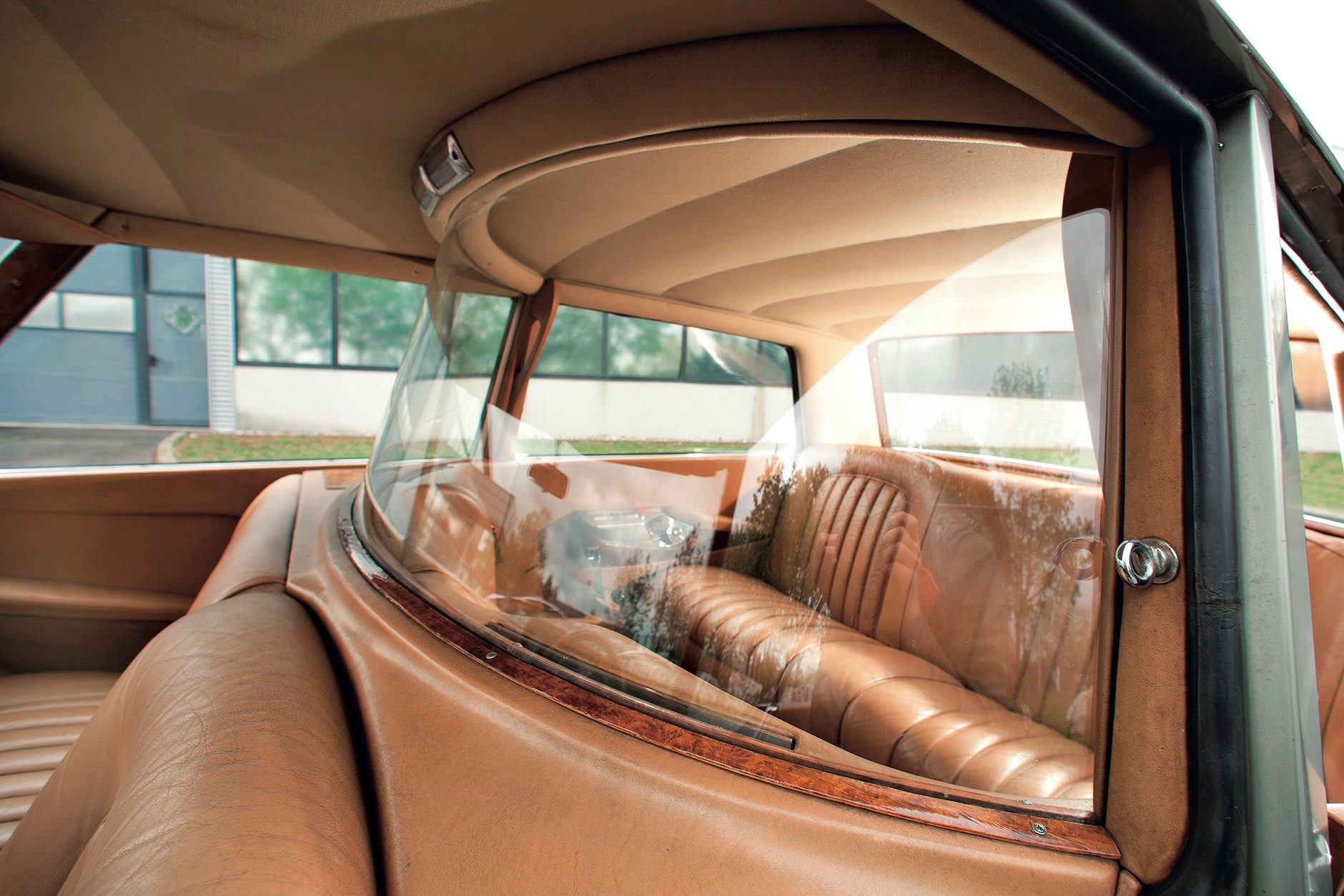 Klasyk z najwyższej półki - Citroen DS 21 Presidentielle