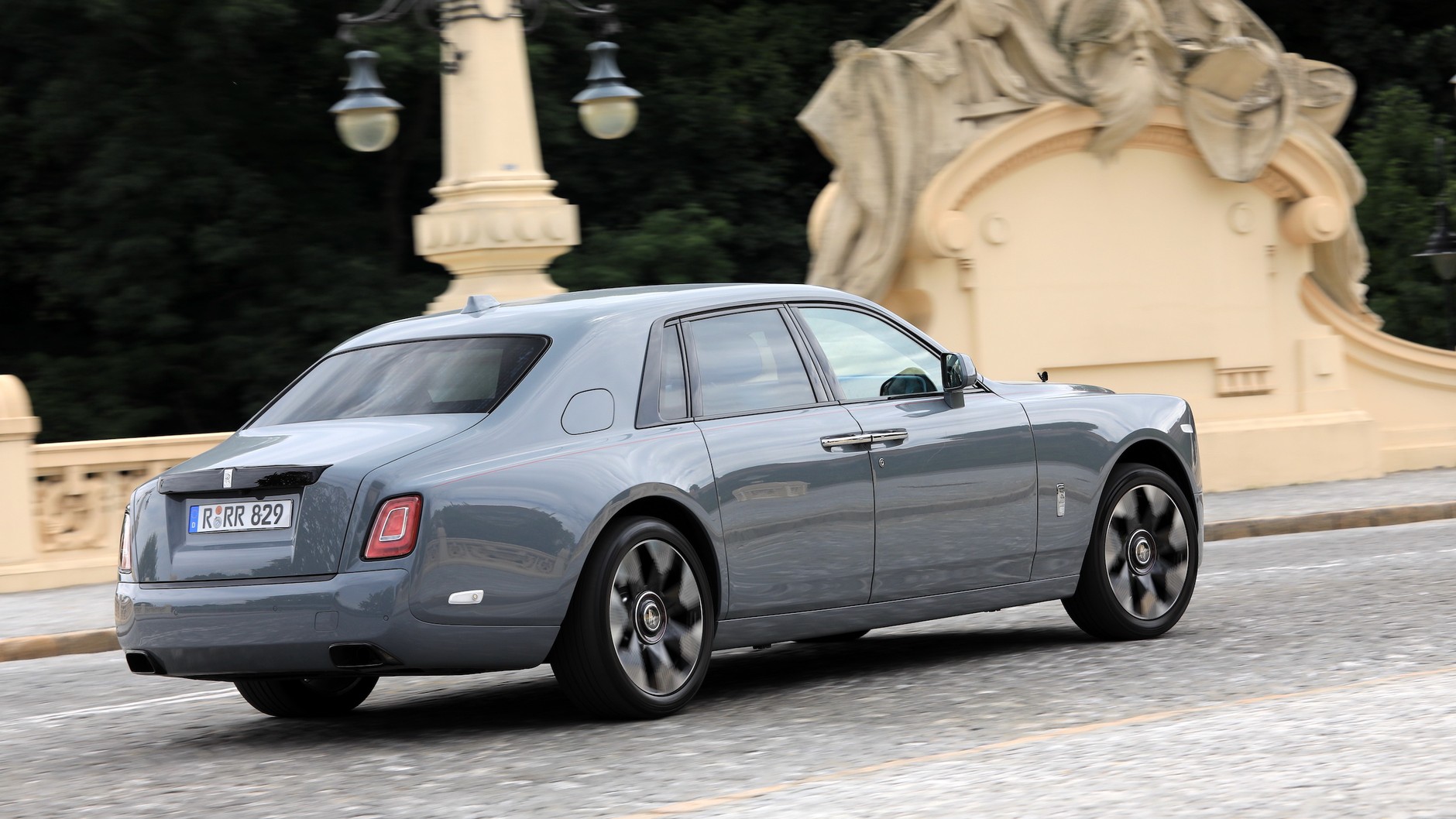 Rolls-Royce Phantom (2022, VIII Series II)