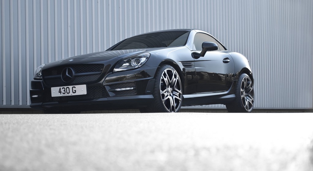Mercedes SLK przyprawiony przez AMG, Brabusa i Project Kahn