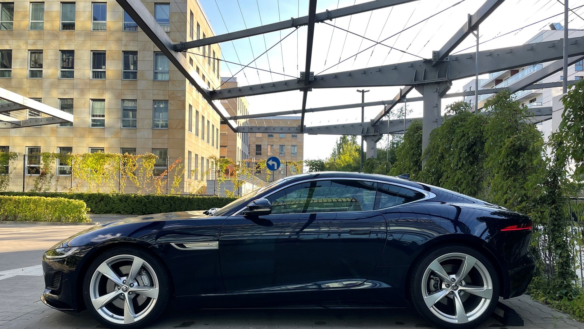 Jaguar F-Type Coupé 2.0 P300 R-Dynamic
