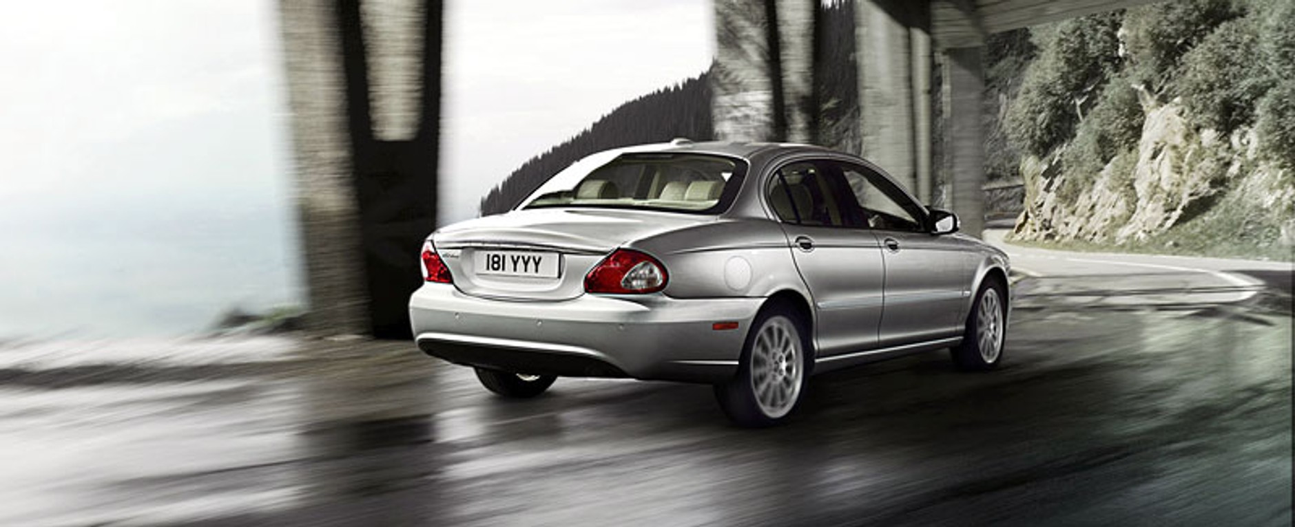 Jaguar Land Rover w 2014 zamknie jeden zakład