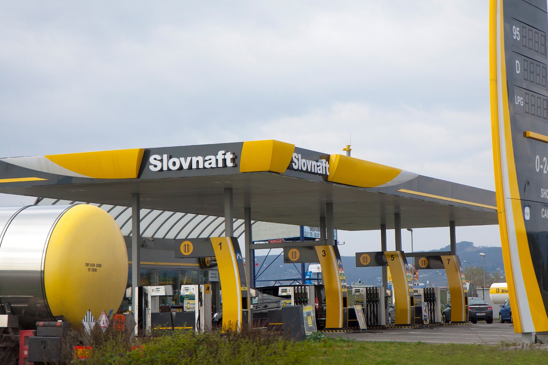 Stacji paliw Slovnaft