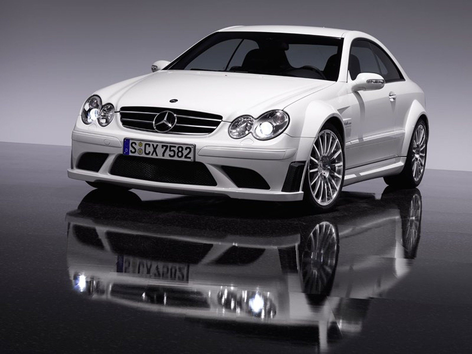 Mercedes-Benz CLK 63 AMG Black Series – szczegółowe informacje o silniku