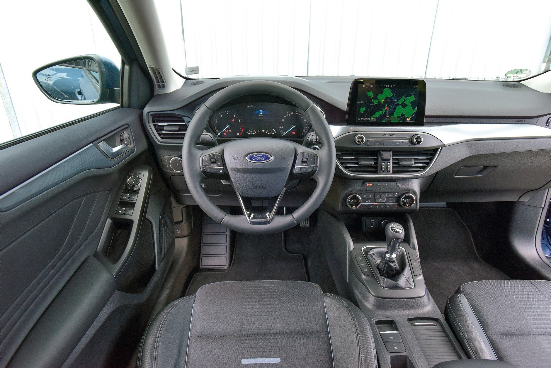 Porównanie: Ford Focus, Mazda 3, Skoda Scala i VW Golf