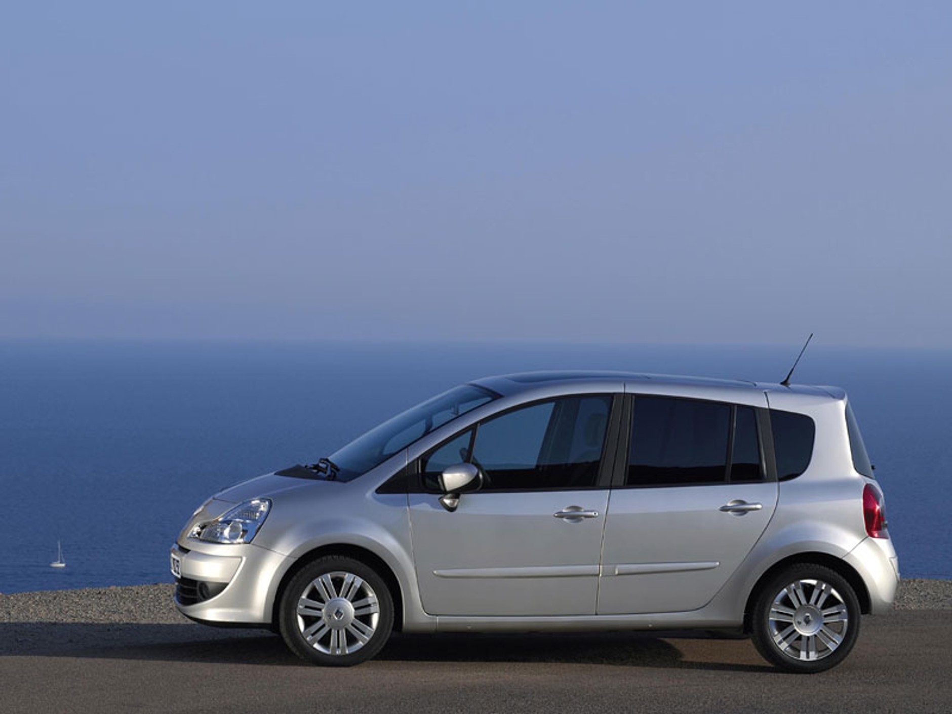 Renault: Elektromobil dla Danii już w roku 2011