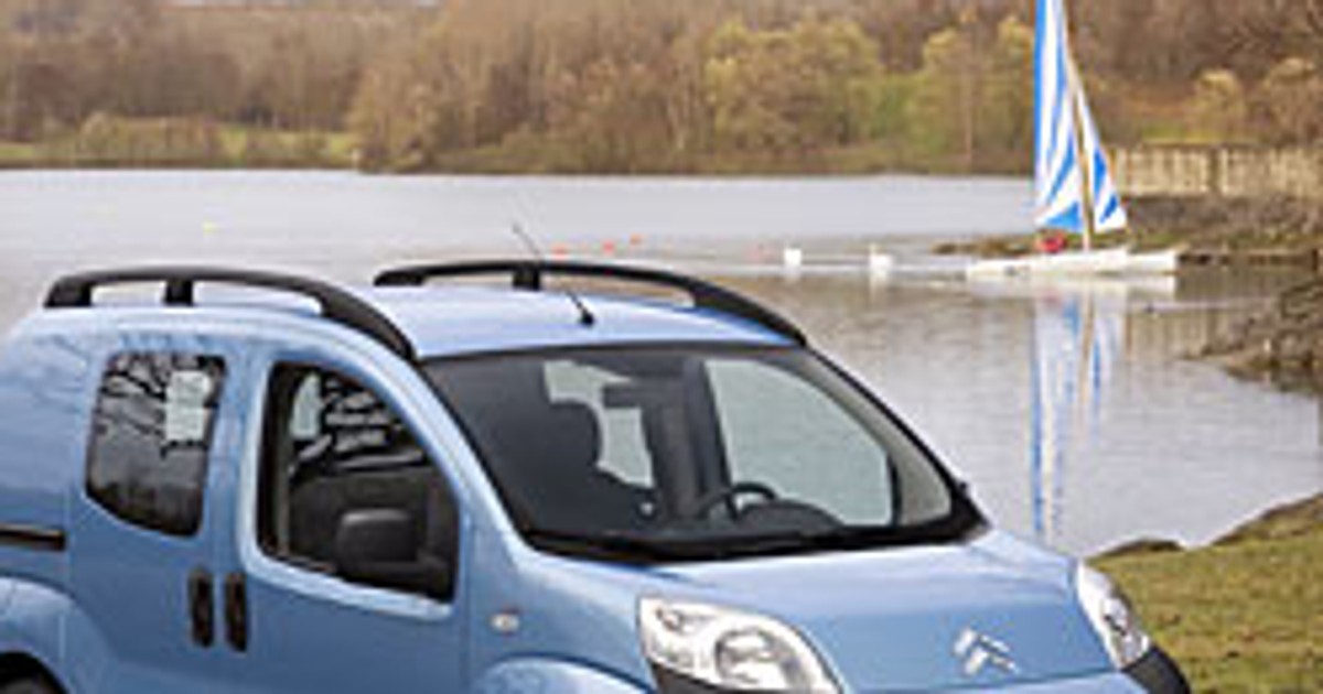 Bruksela 2008: Citroën NEMO Combi poszerza ofertę (ceny w Polsce)