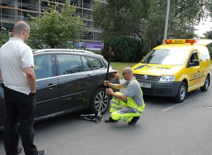 Pomoc drogowa: czyli, Starter na spokojną głowę