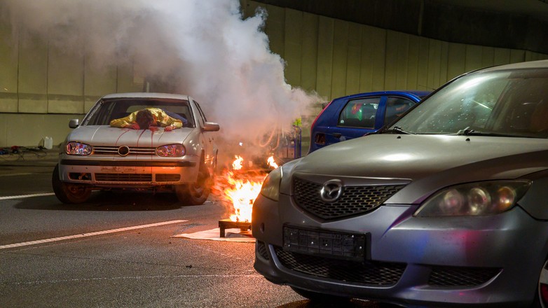 Ćwiczenia służb ratowniczych w tunelu na S2 POW w Warszawie