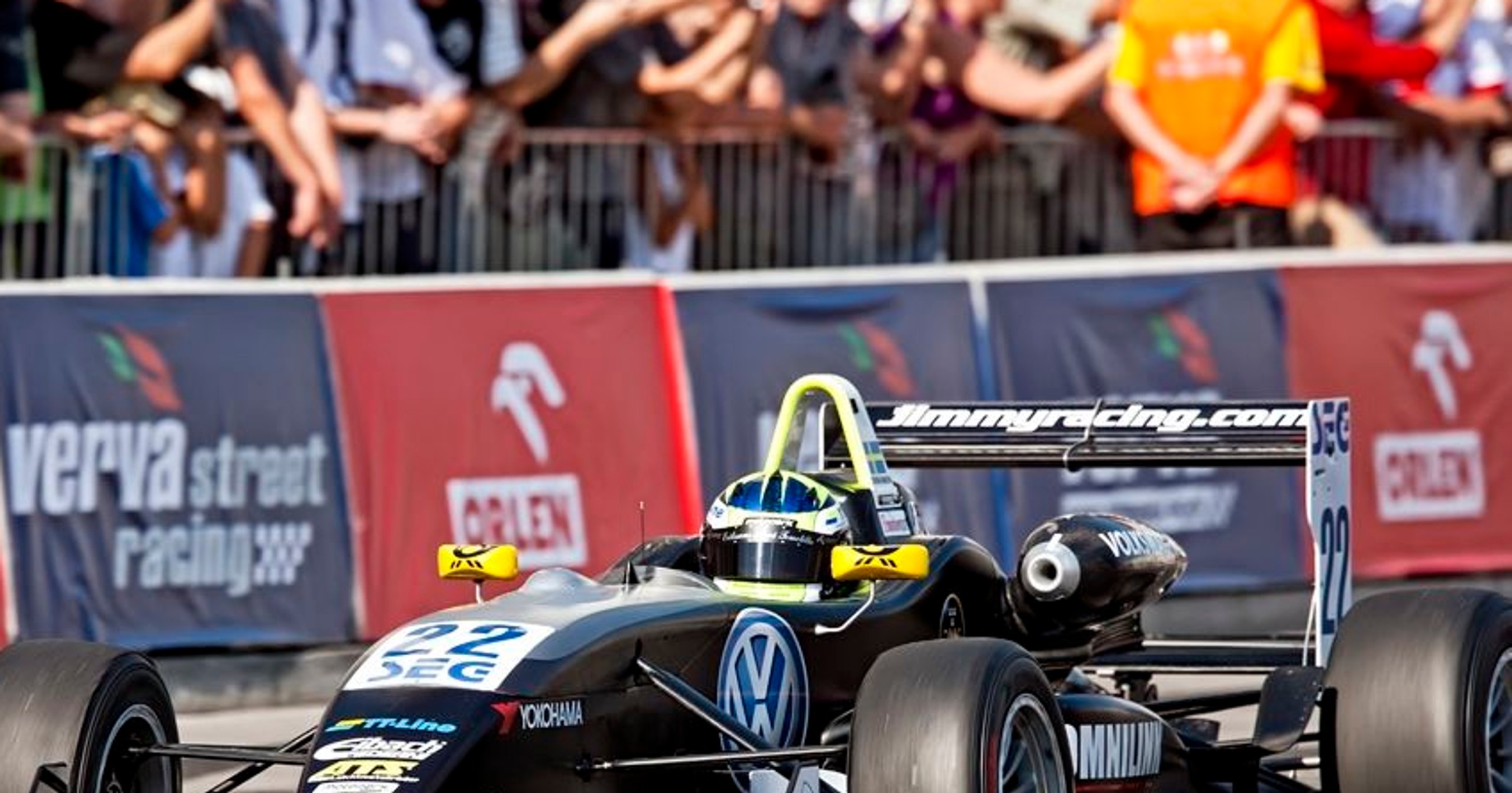 Verva Street Racing na treningu w Warszawie