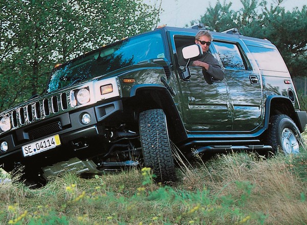 Hummer H2 - z archiwum Auto Świata