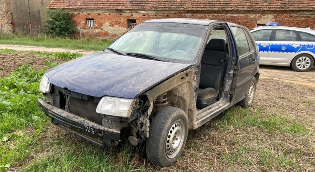 Pijany kierowca jechał gratem. Zignorował policyjne sygnały do zatrzymania