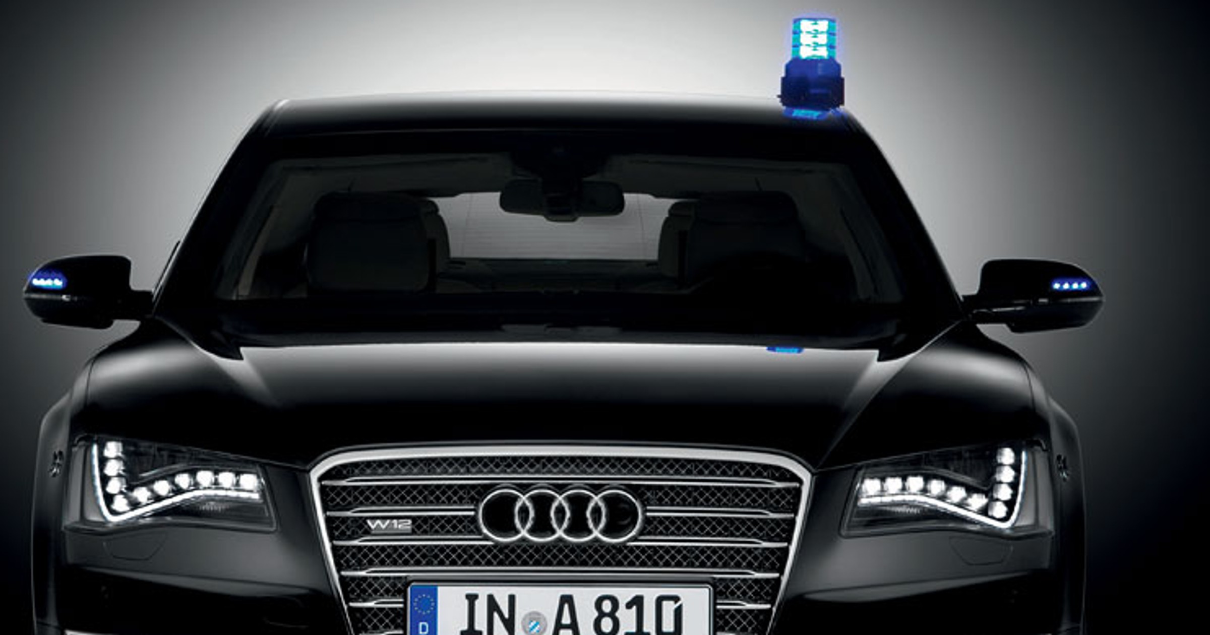 Pancerne Audi A8L W12 bardziej odporne na strzały