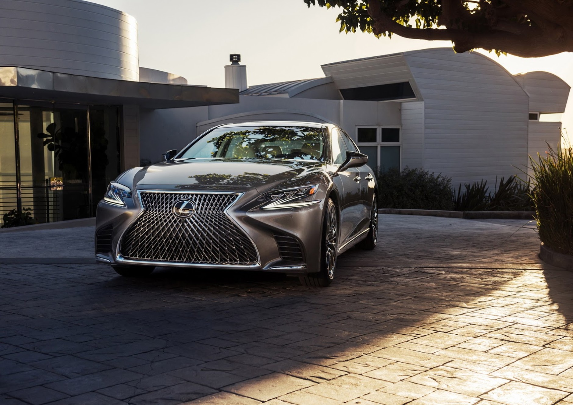 Lexus LS 2017