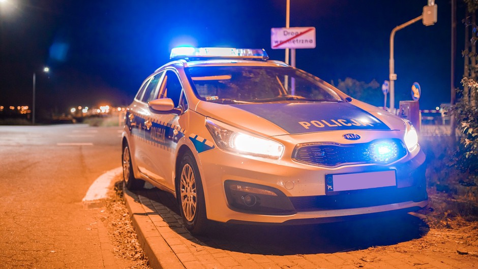 Radiowóz polskiej policji - zdjęcie ilustracyjne