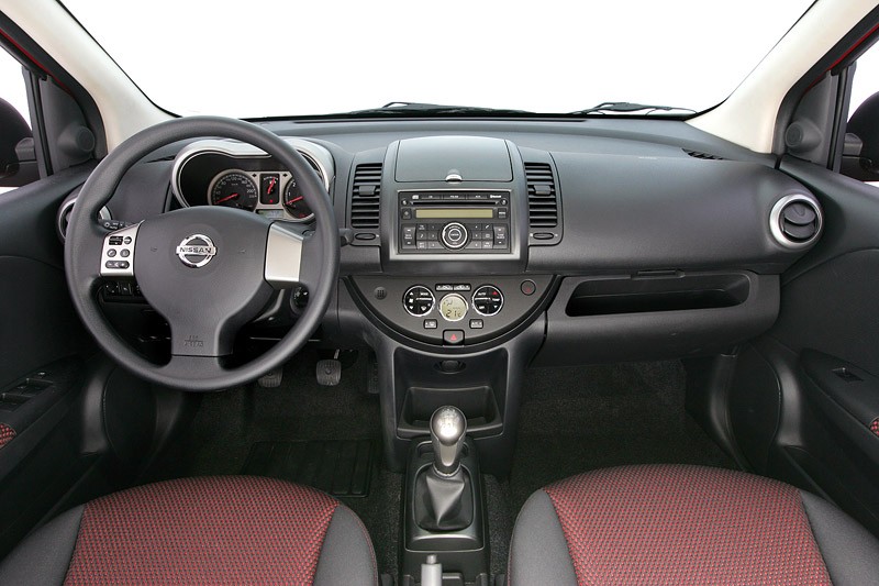 IAA Frankfurt 2007: Nissan Note po faceliftingu