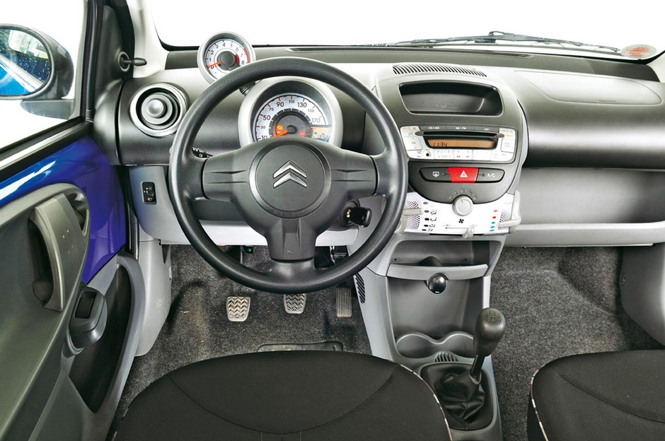 Trzy sprytne maluchy i... Spark. Czyli, przebojowy Chevrolet Spark kontra Citroen C1, Hyundai i10 i Suzuki Alto