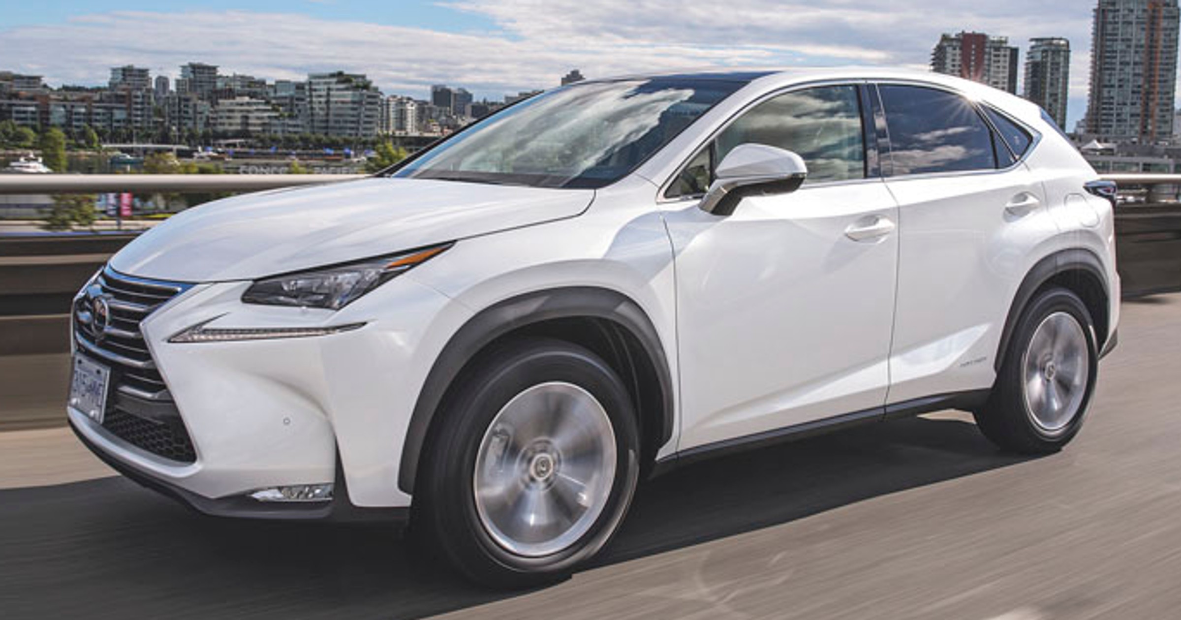 Lexus NX 300h: hybryda z charyzmą | Test | Pierwsza jazda