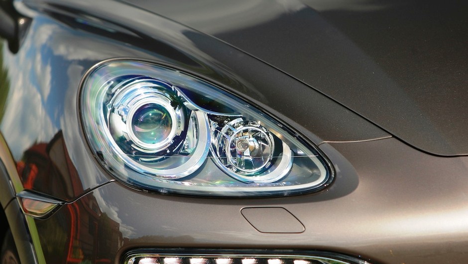 Reflektory Porsche służą do... 