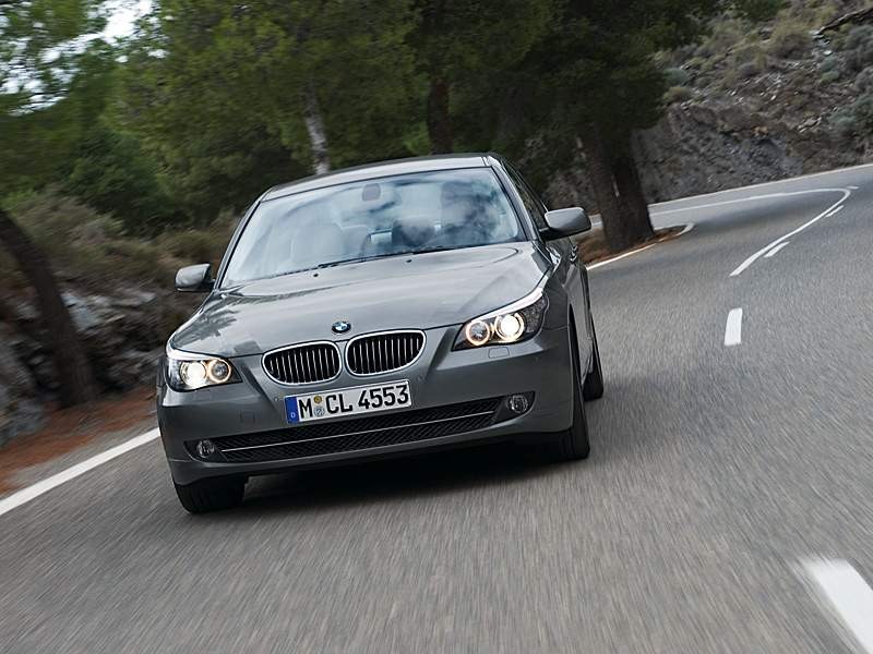 BMW 5: facelifting na półmetku (video)