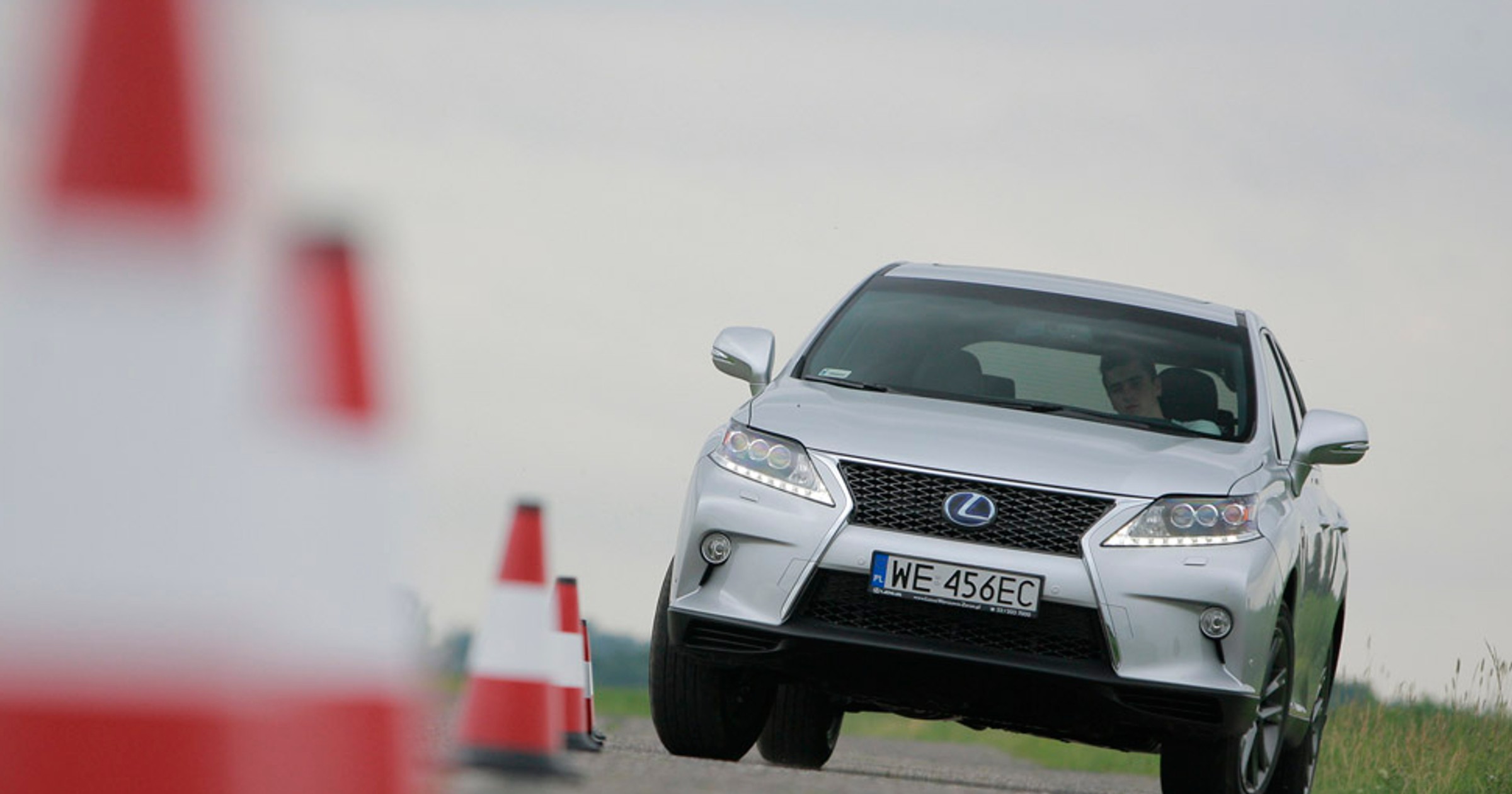 Test Lexusa RX 450h F Sport: hybryda na sportowo