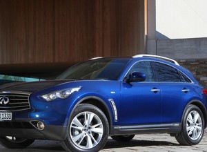 Infiniti FX przeszło face lifting